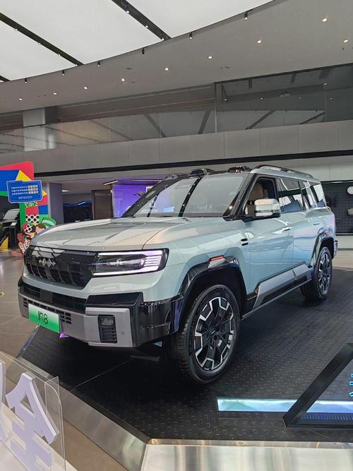 惠州龙门县欧浩耀企业管理咨询比亚迪方程豹硬派越野的爆款，英菲尼迪35周年与你共成长